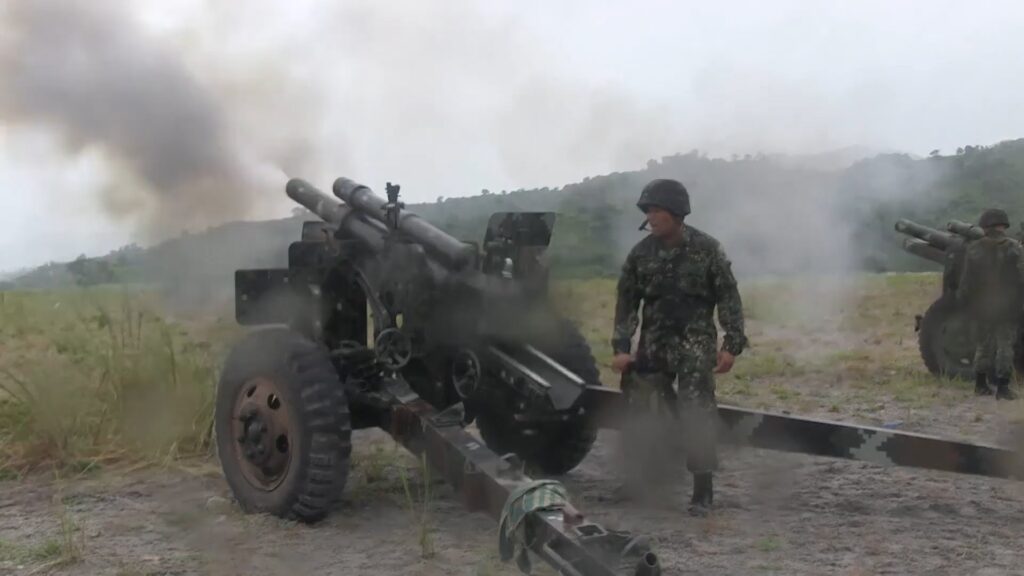 Philippine Marines Demonstrate 105mm Howitzer Firepower | THEPHDEFENSE